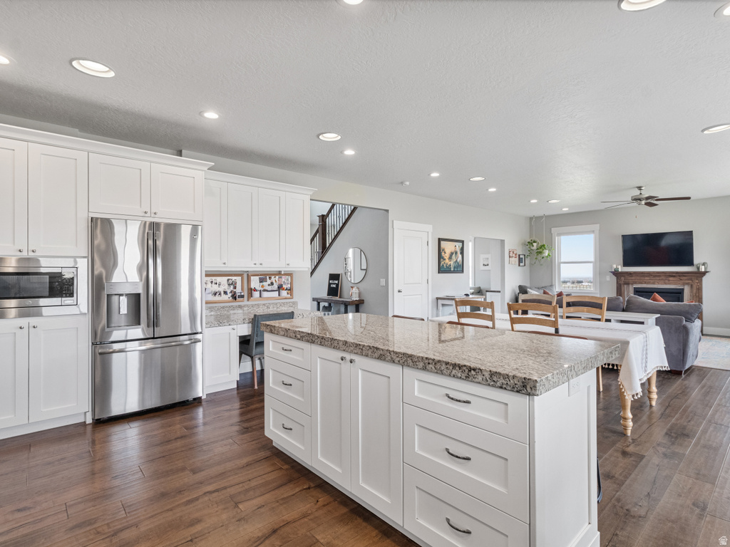 2558 MOUNTAIN GLEN RD Erda, UT 84074