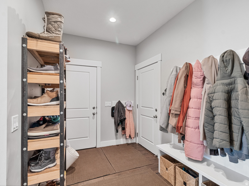 2558 MOUNTAIN GLEN RD Erda, UT 84074