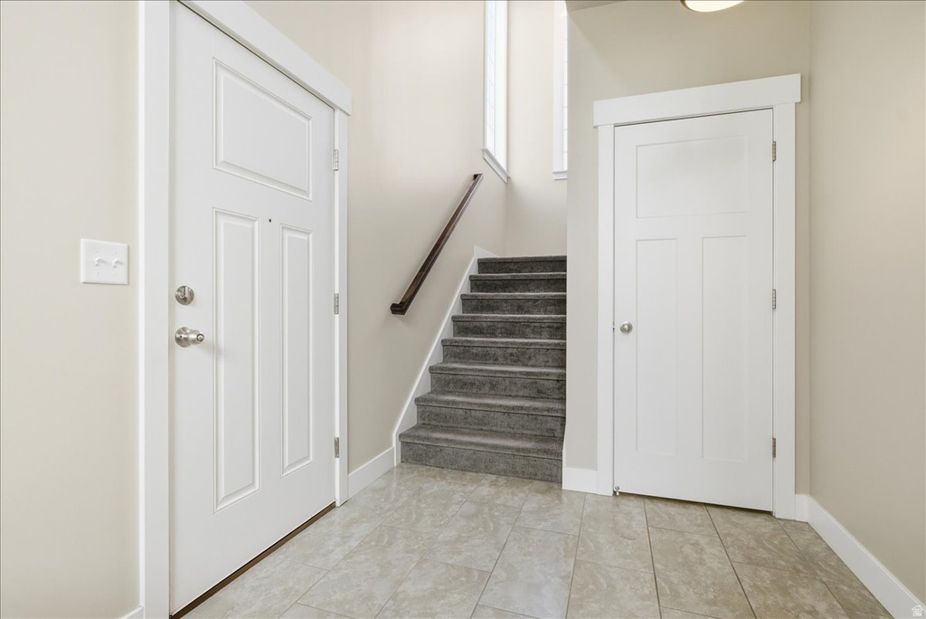 7856 S FARM HOUSE Midvale, UT 84047