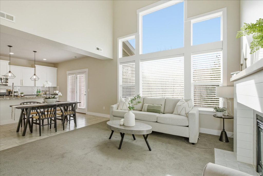 7856 S FARM HOUSE Midvale, UT 84047