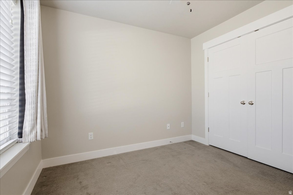 7856 S FARM HOUSE Midvale, UT 84047