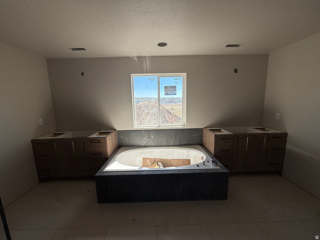 2213 W 3025 S West Haven, UT 84401