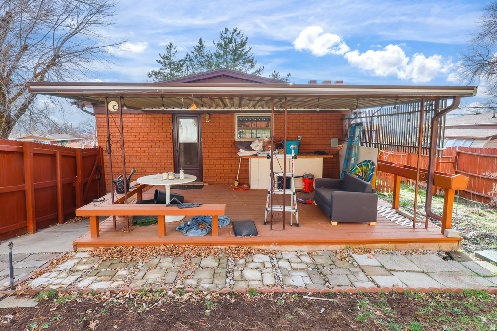 975 S FILLMORE AVE Ogden, UT 84404