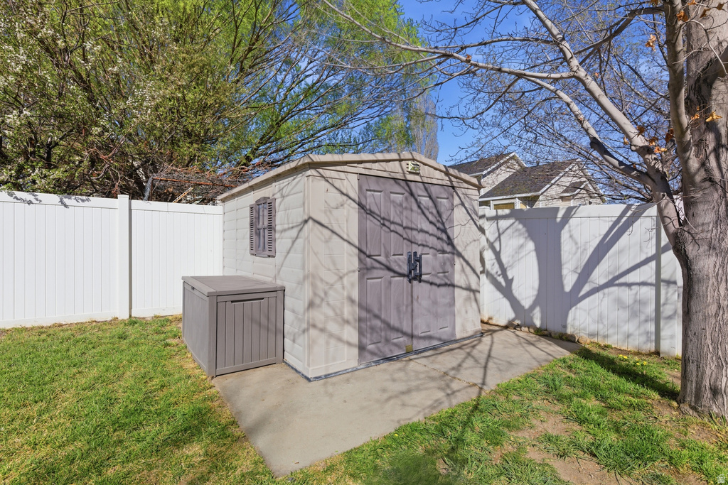 5774 W DAWN VISTA RD West Jordan, UT 84081