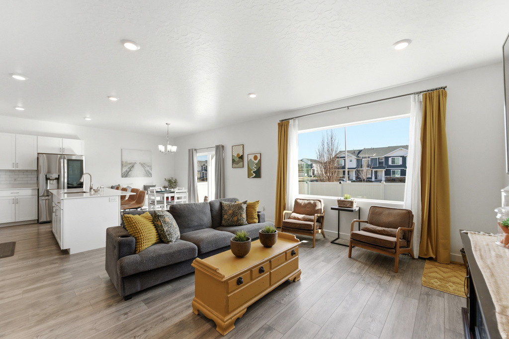 3835 W COLD POND AVE Lehi, UT 84043