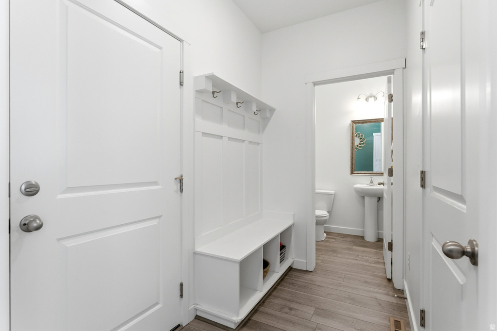 3835 W COLD POND AVE Lehi, UT 84043