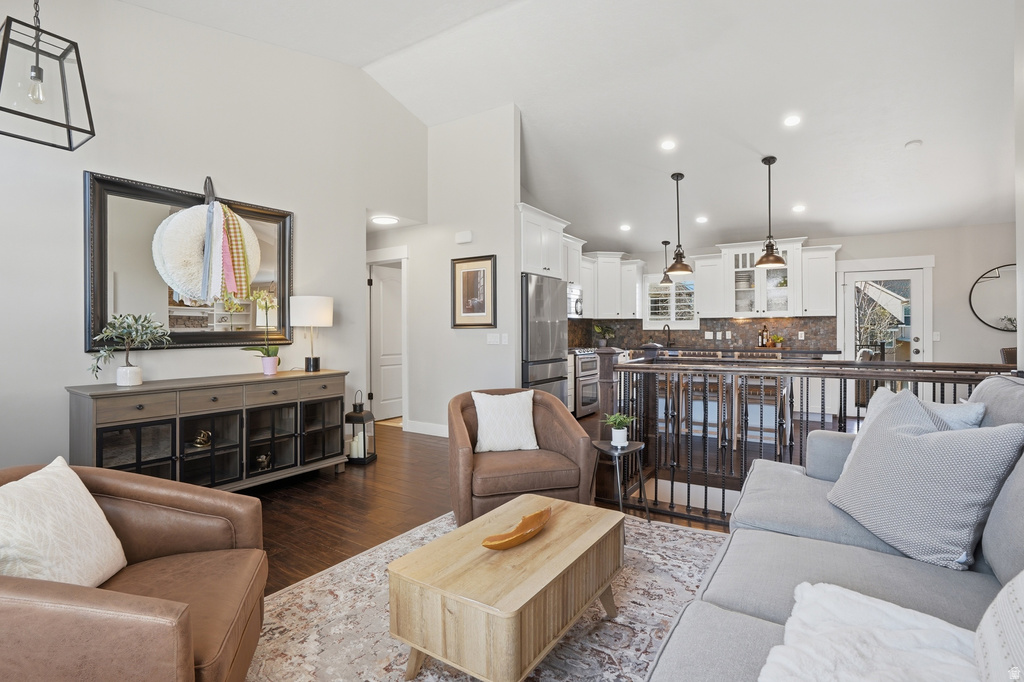 10346 S WOODGLEN CIR Sandy, UT 84092