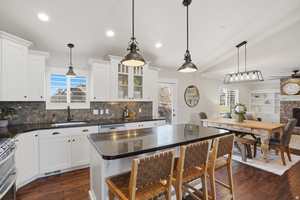 10346 S WOODGLEN CIR Sandy, UT 84092