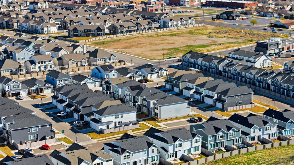 9747 N ASHGROVE LN Highland, UT 84003