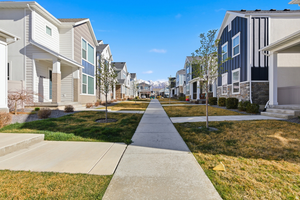 9747 N ASHGROVE LN Highland, UT 84003