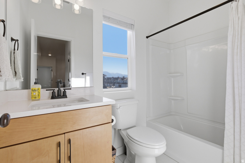 9747 N ASHGROVE LN Highland, UT 84003