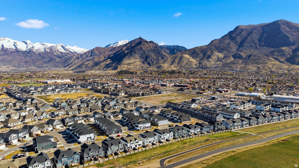 9747 N ASHGROVE LN Highland, UT 84003