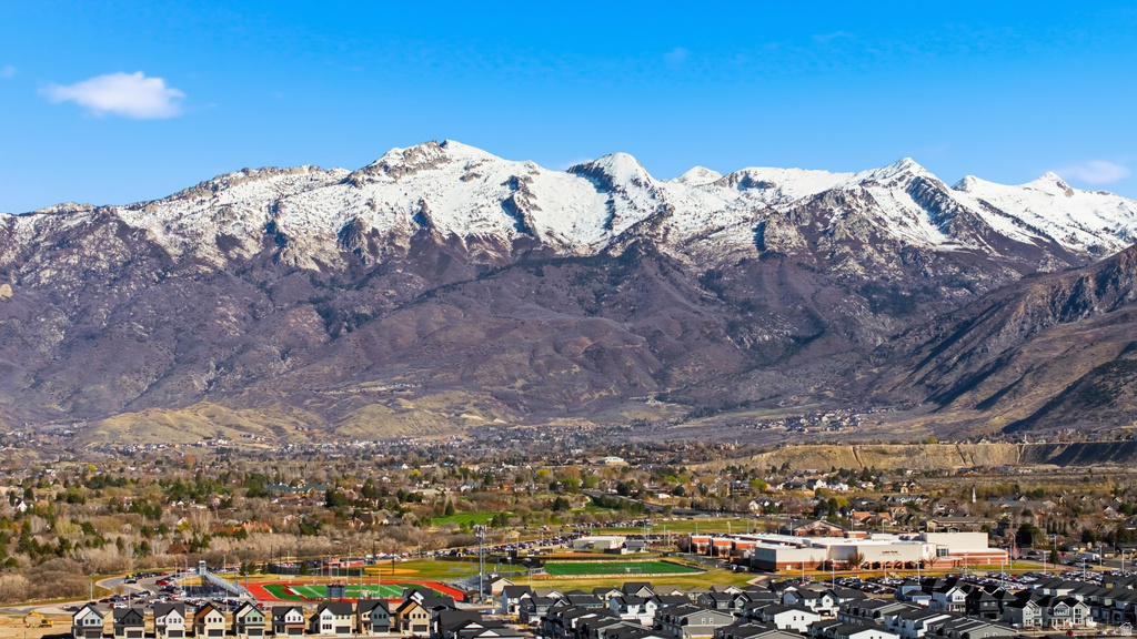 9747 N ASHGROVE LN Highland, UT 84003