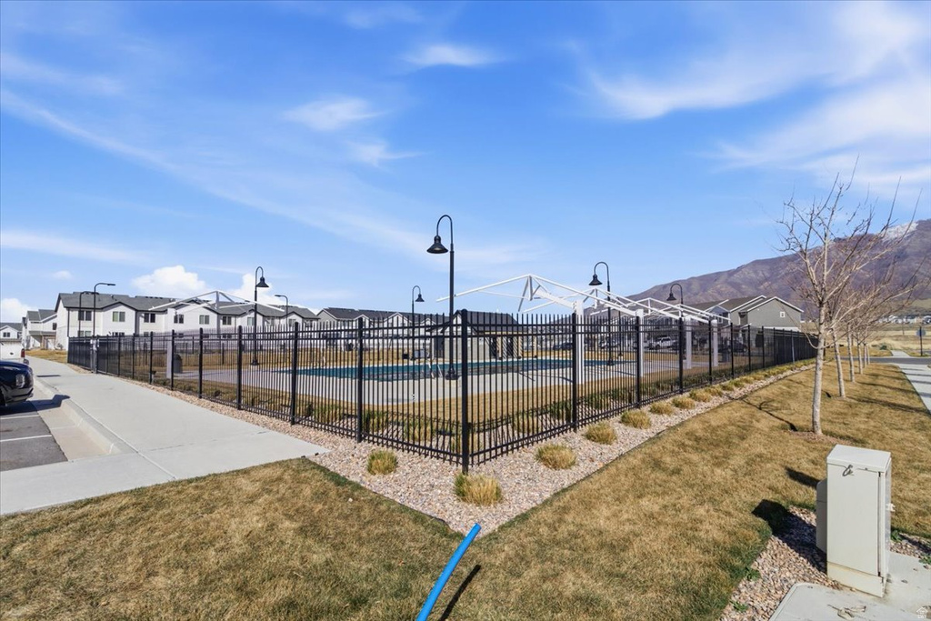 1194 W SUMMIT PKWY Santaquin, UT 84655