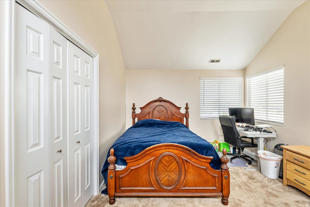 2486 W WINDING WAY South Jordan, UT 84095