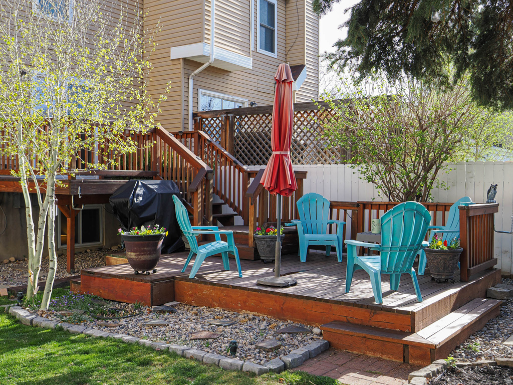 734 E GABLES ST Midvale, UT 84047