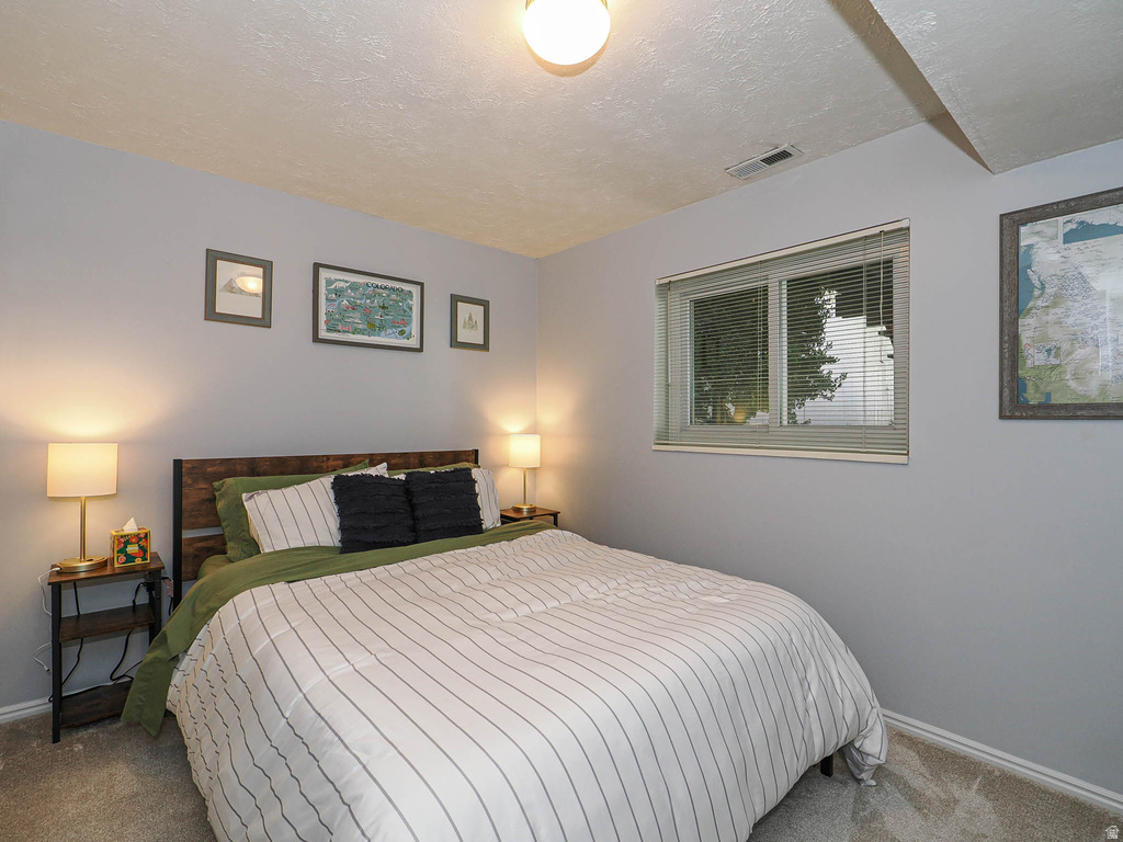 734 E GABLES ST Midvale, UT 84047