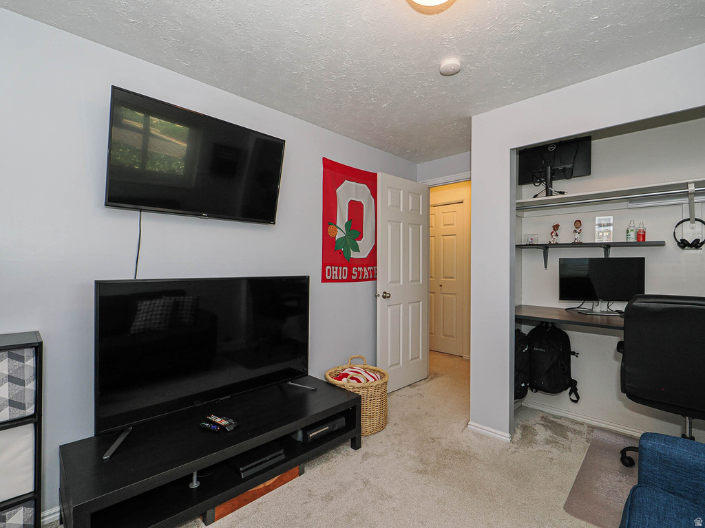 734 E GABLES ST Midvale, UT 84047