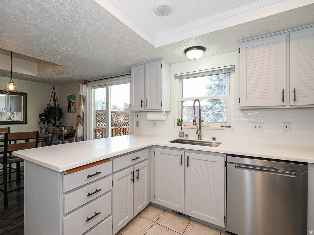 734 E GABLES ST Midvale, UT 84047