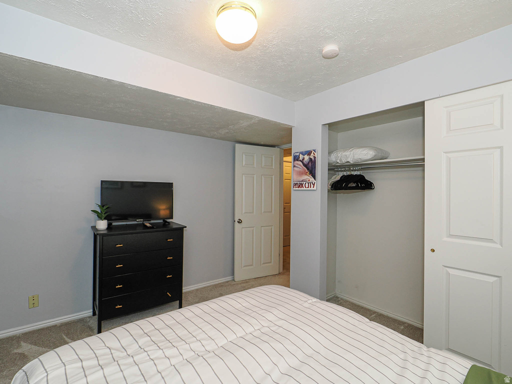 734 E GABLES ST Midvale, UT 84047