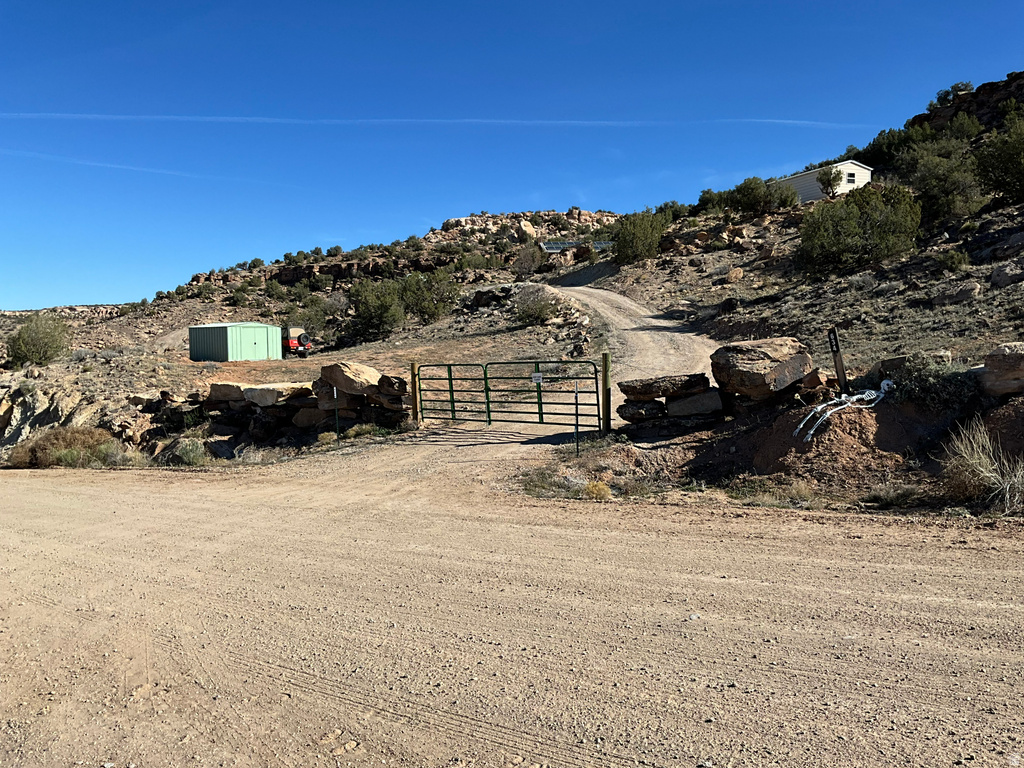 634 BLACK STEER RD Aneth, UT 84510