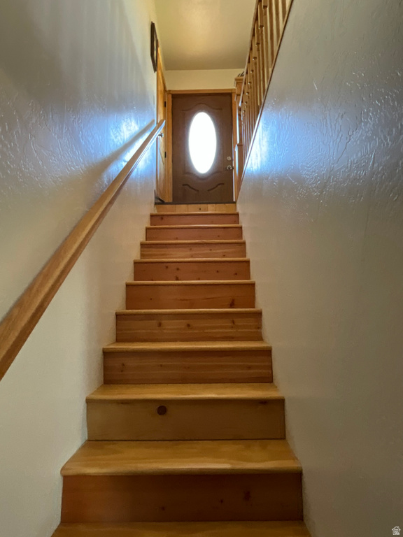 634 BLACK STEER RD Aneth, UT 84510