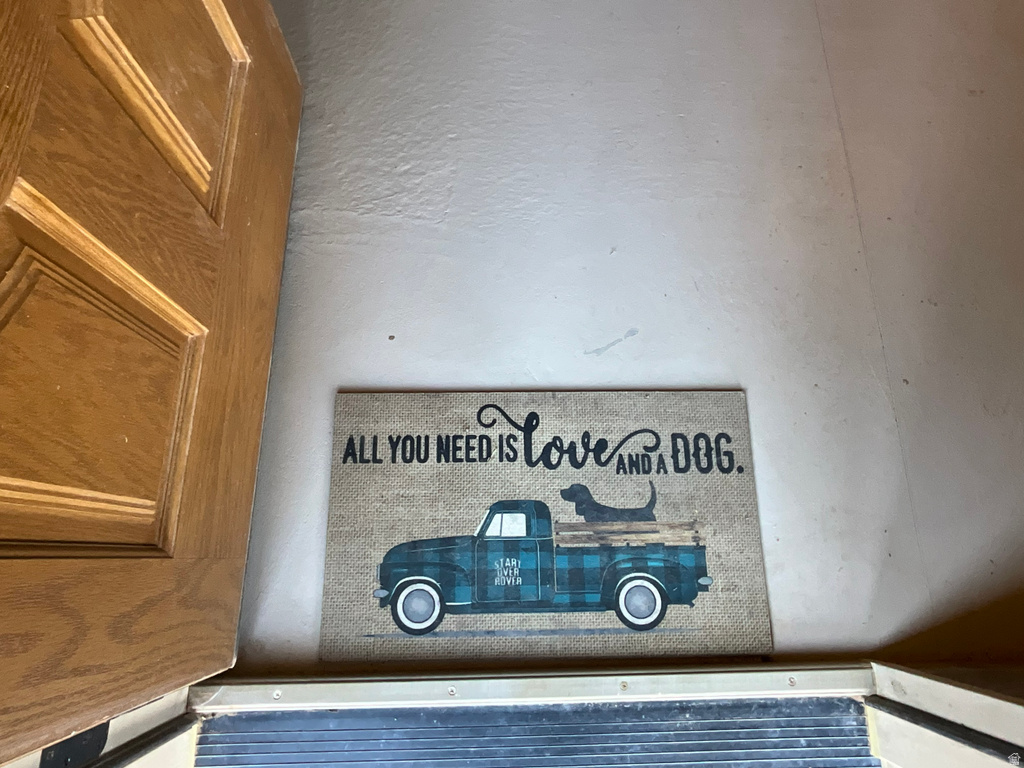 634 BLACK STEER RD Aneth, UT 84510