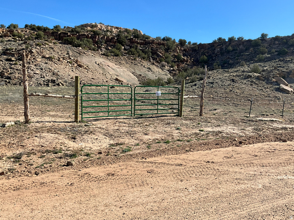 634 BLACK STEER RD Aneth, UT 84510