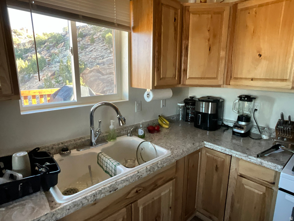 634 BLACK STEER RD Aneth, UT 84510