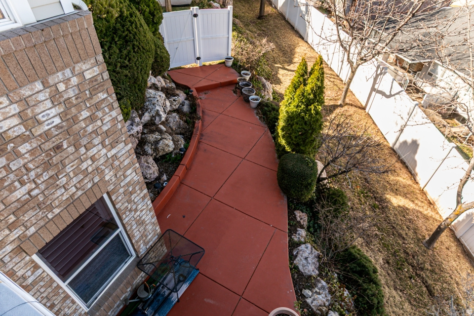 5263 DAYBREAK DR South Ogden, UT 84403