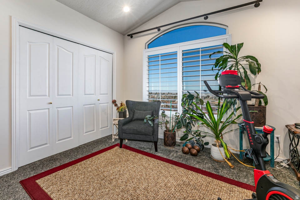 5263 DAYBREAK DR South Ogden, UT 84403