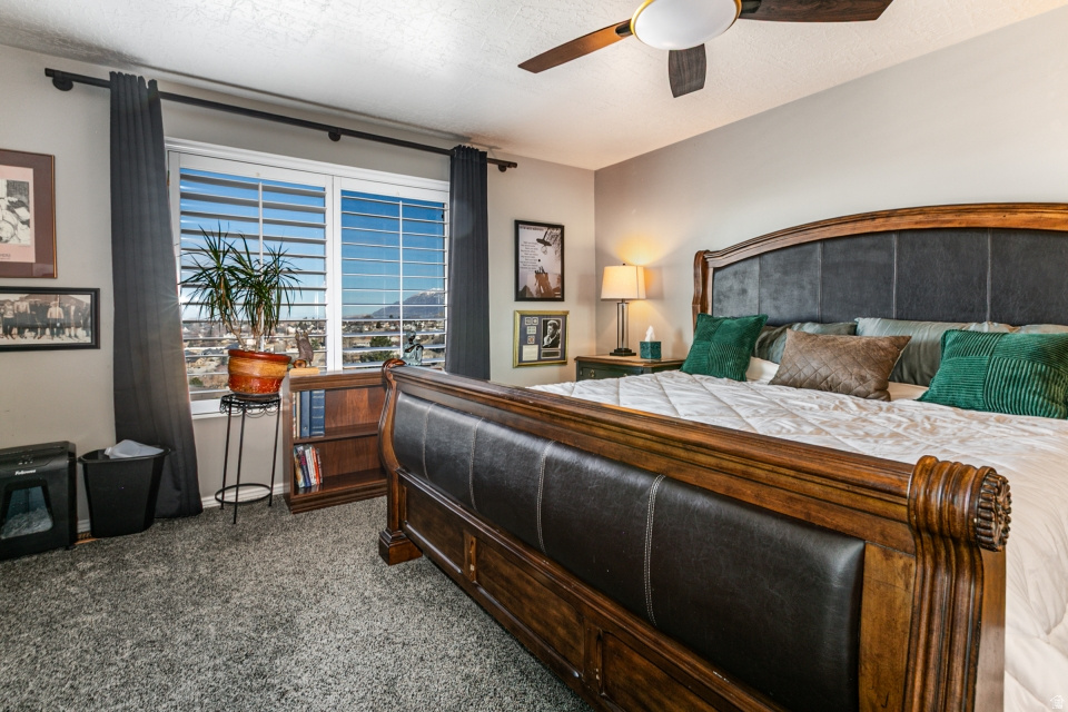 5263 DAYBREAK DR South Ogden, UT 84403