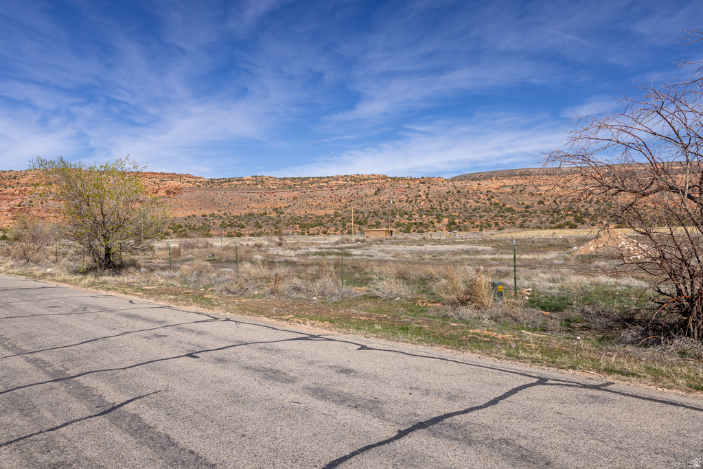 4655 S S SUNNY ACRES LN Moab, UT 84532