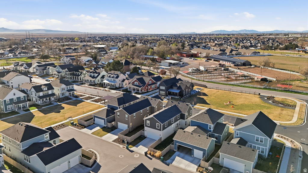 979 W SHORELINE DR Layton, UT 84041