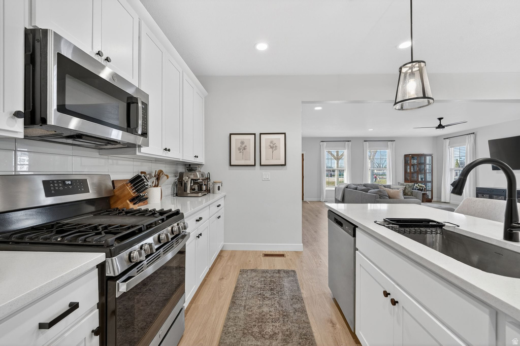 979 W SHORELINE DR Layton, UT 84041