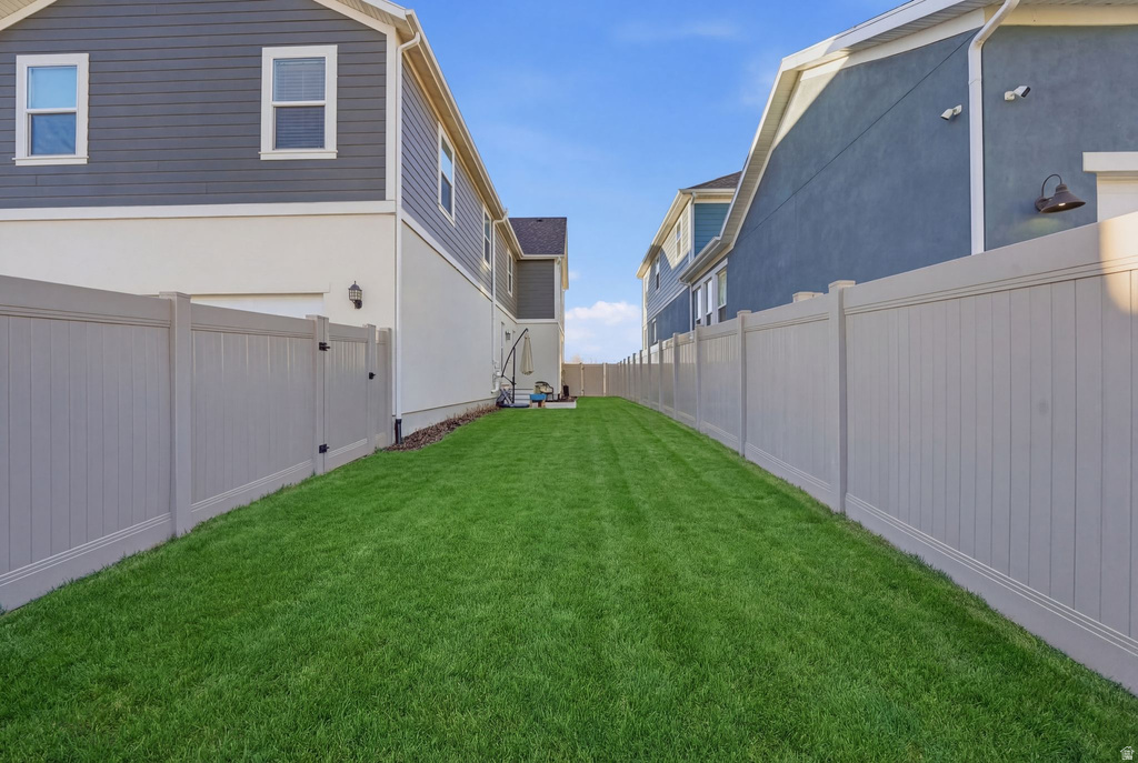 979 W SHORELINE DR Layton, UT 84041