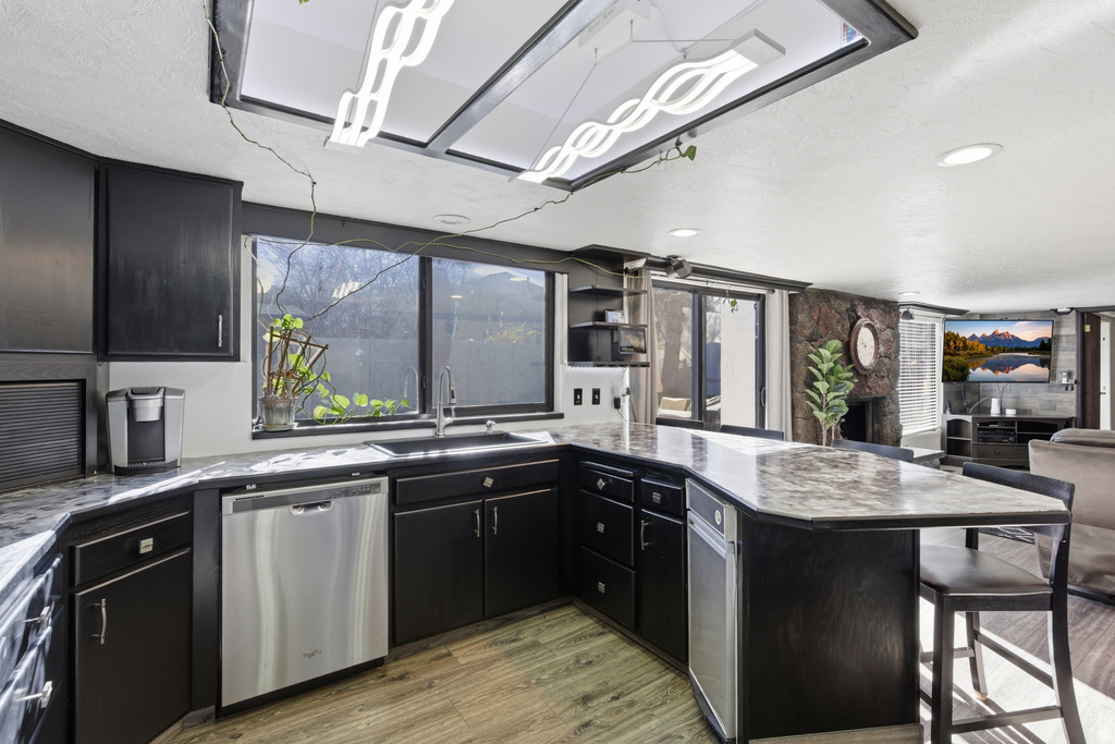 6245 S STEEPLE CHASE LN Murray, UT 84121