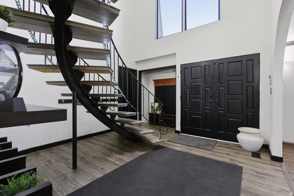 6245 S STEEPLE CHASE LN Murray, UT 84121