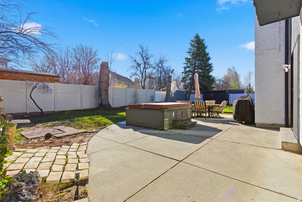 6245 S STEEPLE CHASE LN Murray, UT 84121