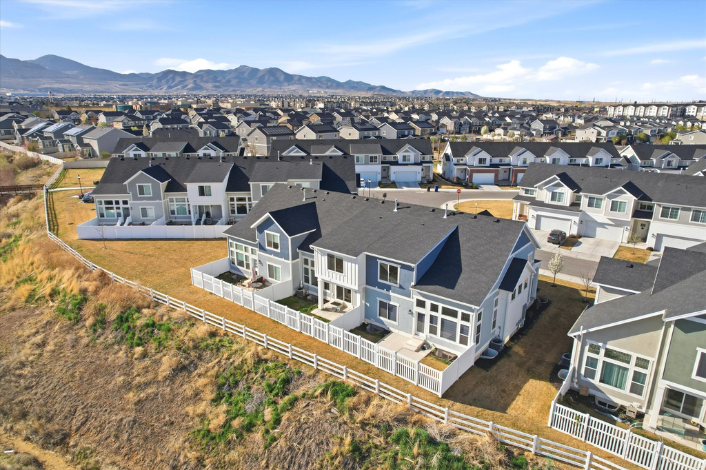 5433 W AUTUMN MOON LN #218 Herriman, UT 84096