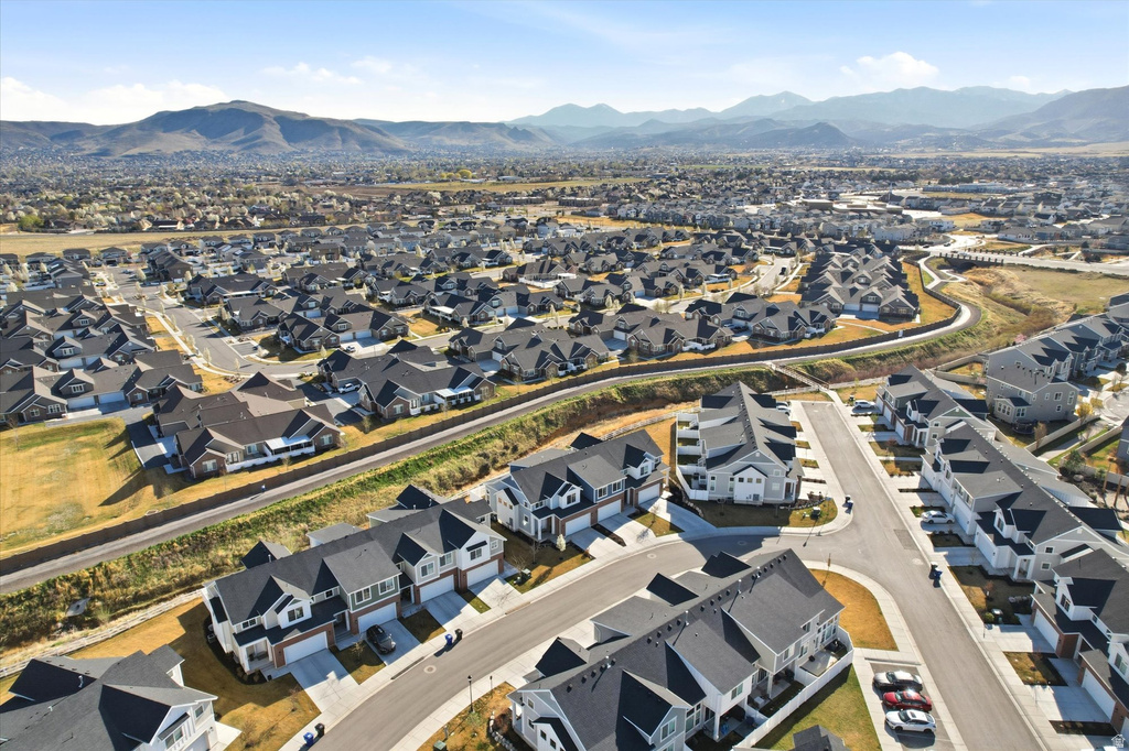 5433 W AUTUMN MOON LN #218 Herriman, UT 84096