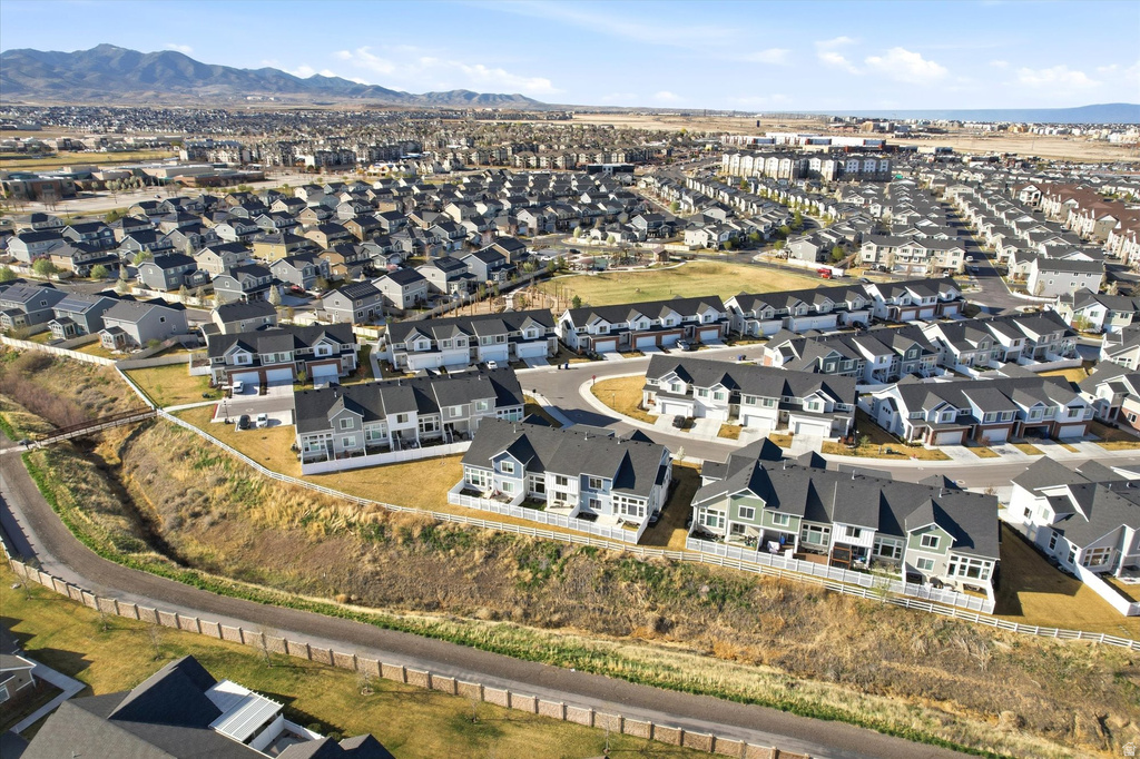 5433 W AUTUMN MOON LN #218 Herriman, UT 84096