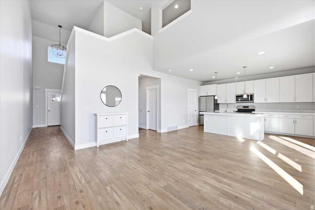 5433 W AUTUMN MOON LN #218 Herriman, UT 84096