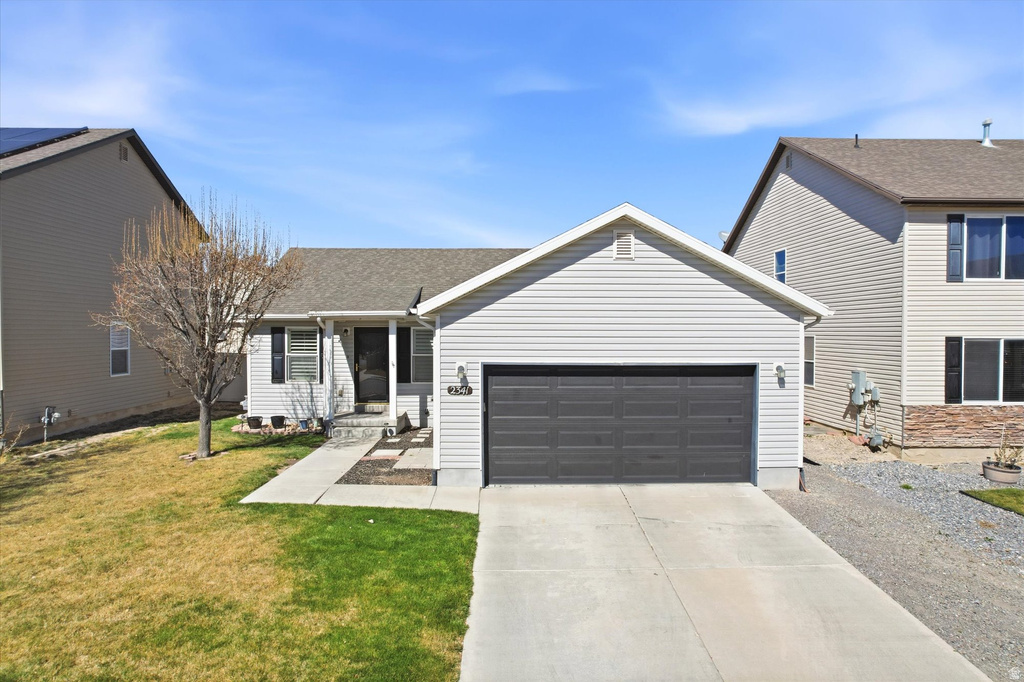 2341 E SUMMIT WAY Eagle Mountain, UT 84005