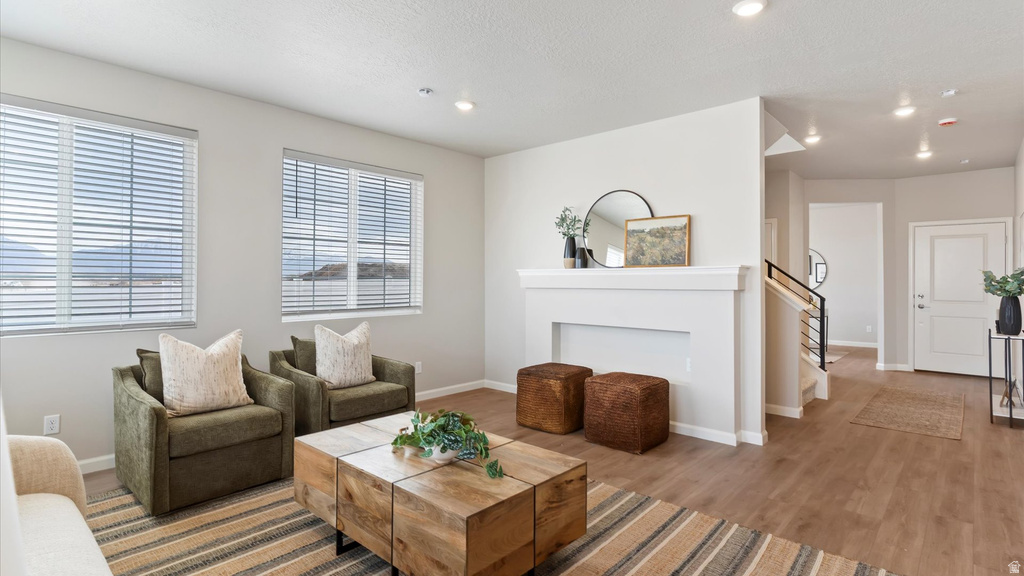 44 N PROVO RIVER RD Saratoga Springs, UT 84045