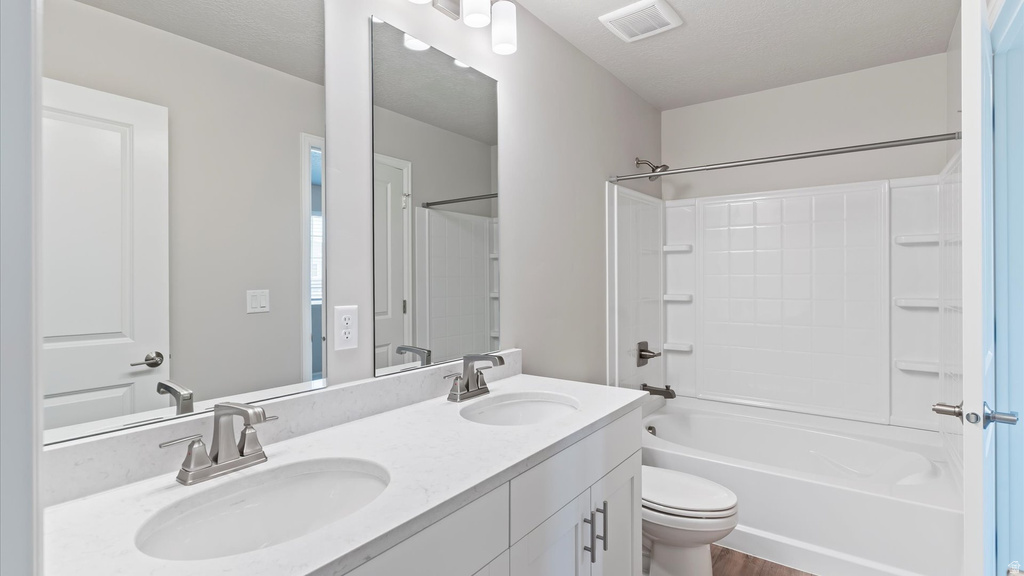 44 N PROVO RIVER RD Saratoga Springs, UT 84045