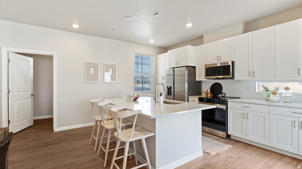 44 N PROVO RIVER RD Saratoga Springs, UT 84045