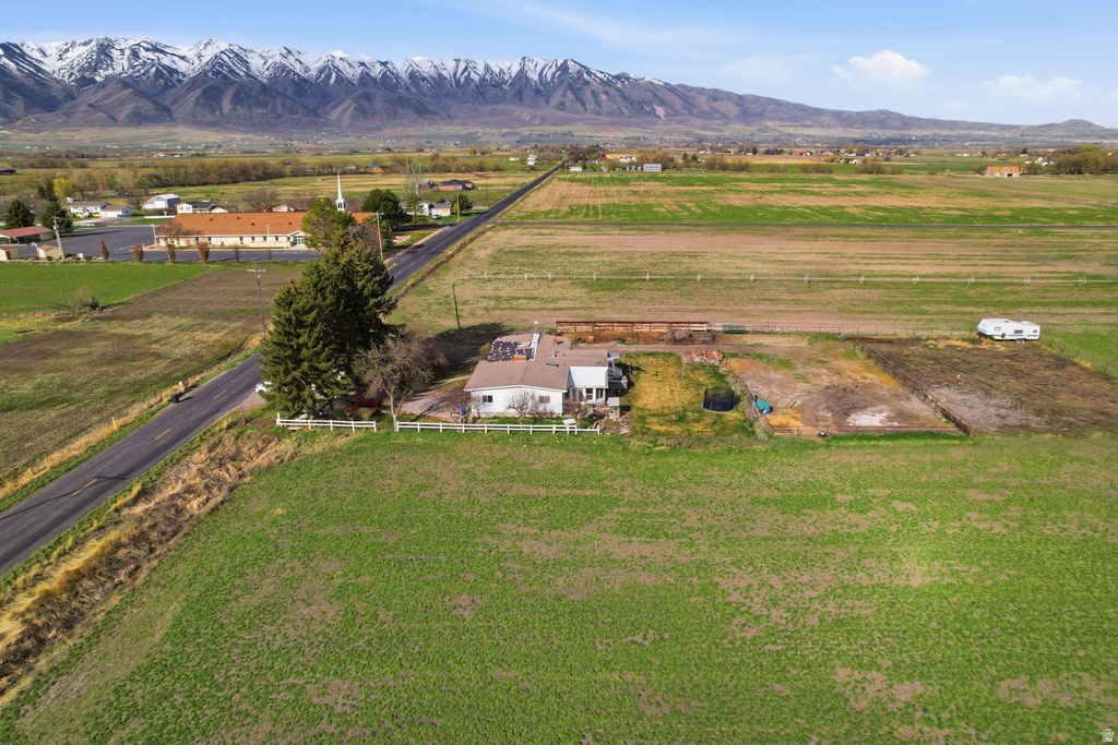 2305 W 2200 S Wellsville, UT 84339