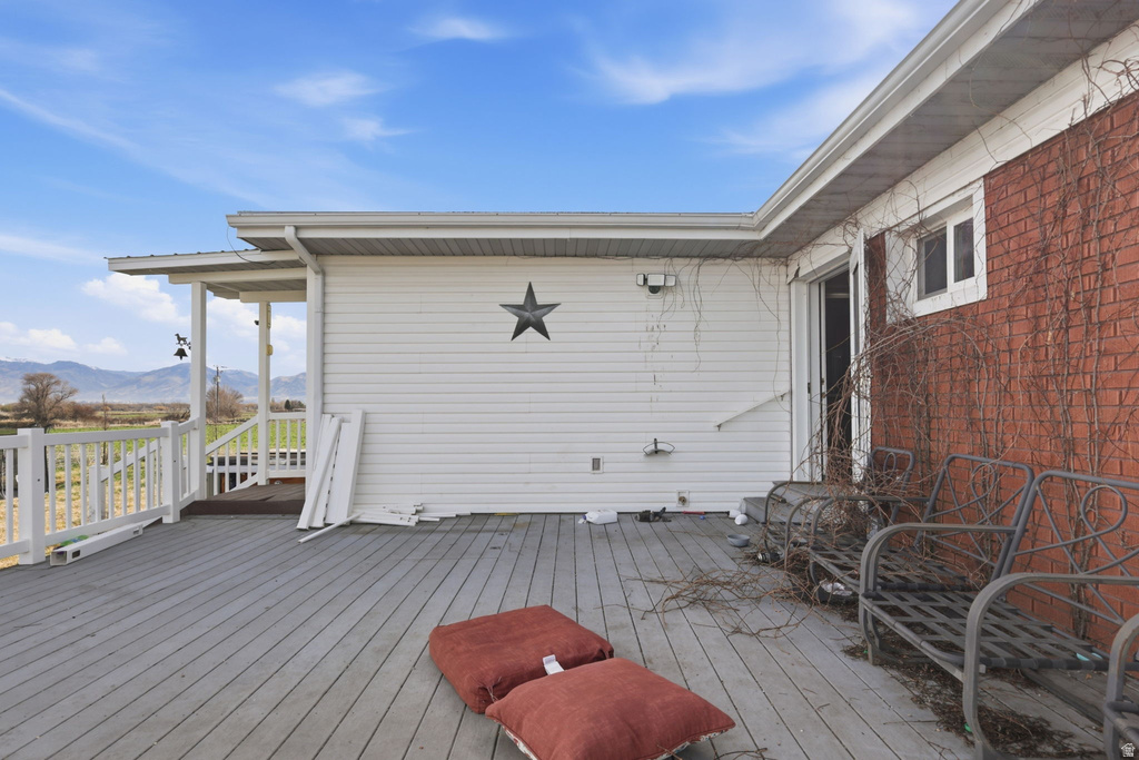 2305 W 2200 S Wellsville, UT 84339