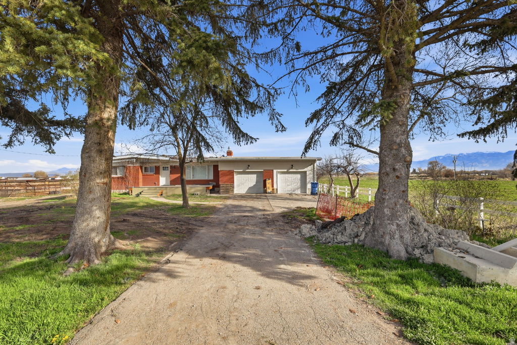 2305 W 2200 S Wellsville, UT 84339